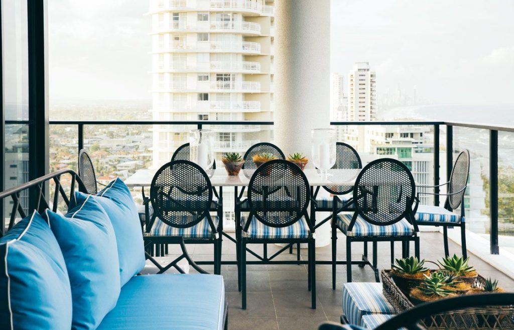 trang trí nội thất cho ban công nhà bạn